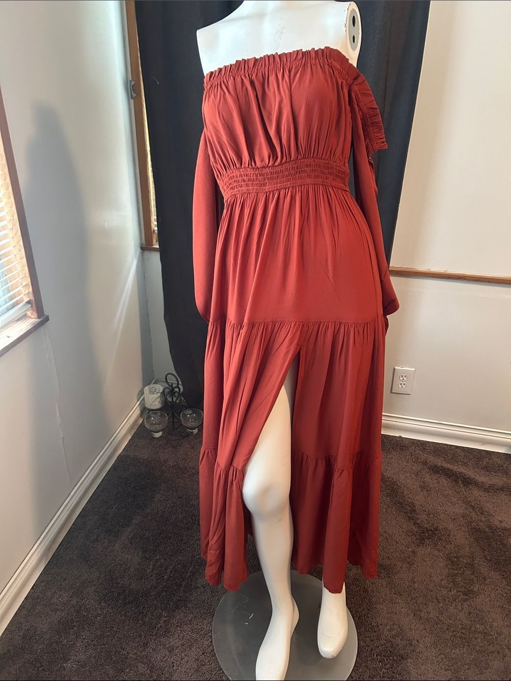 Zesica Off-Shoulder Tiered Maxi Dress in Burnt Orange